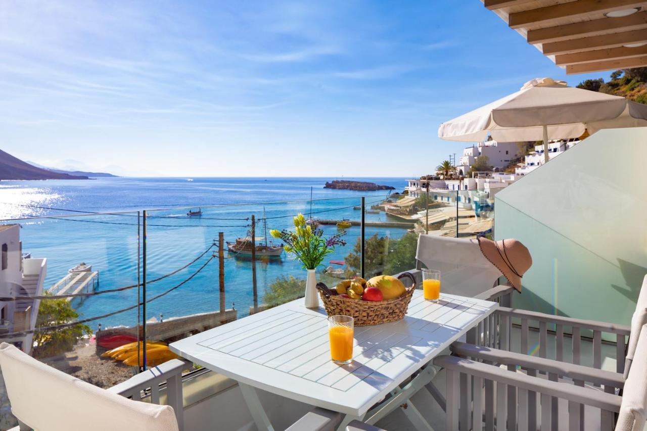 Molos Apartments Loutro Zewnętrze zdjęcie