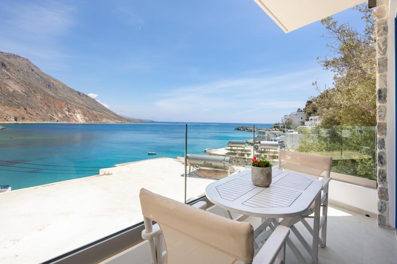 Molos Apartments Loutro Zewnętrze zdjęcie